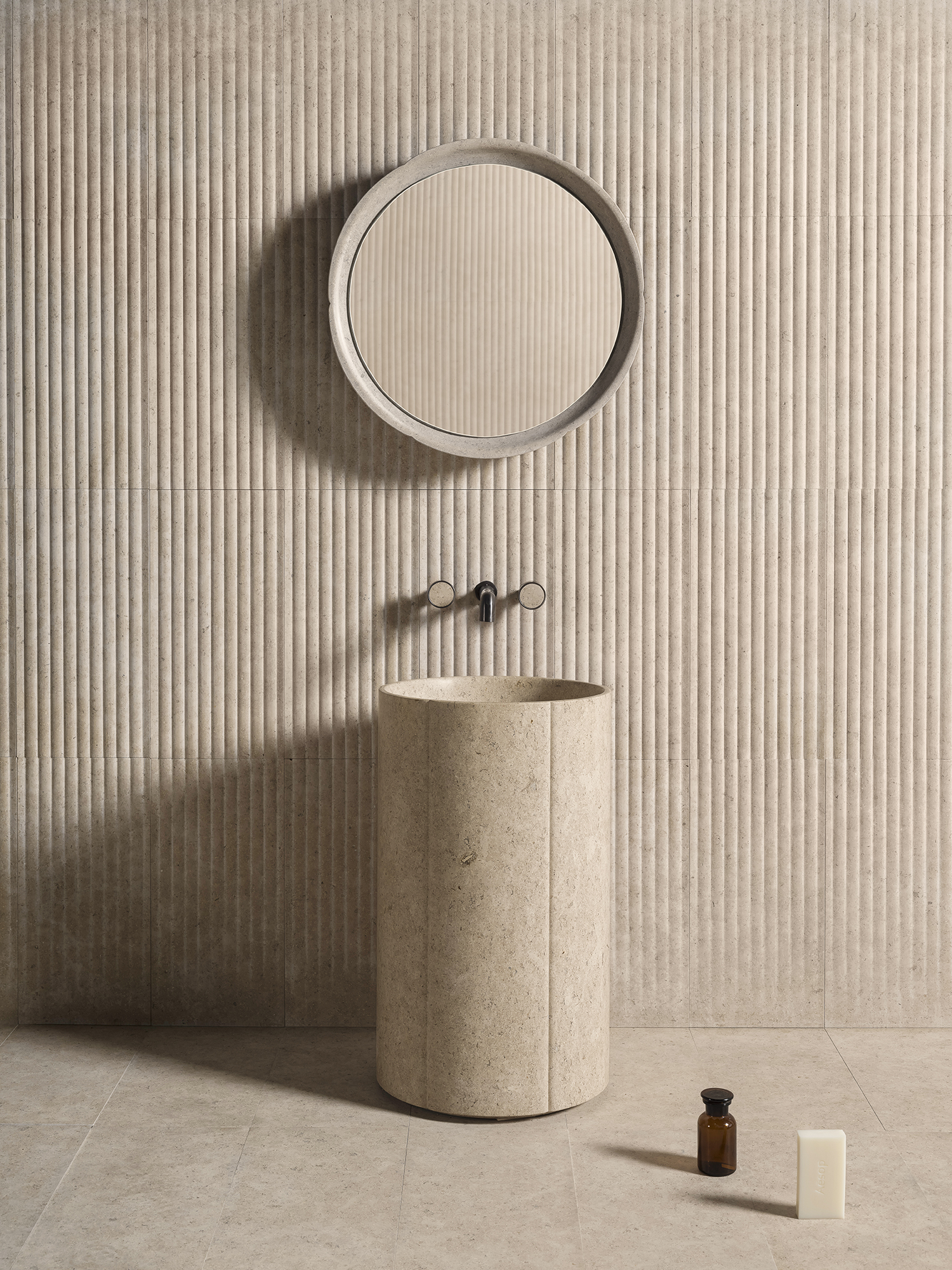 Sartoriale, Lavabo a colonna